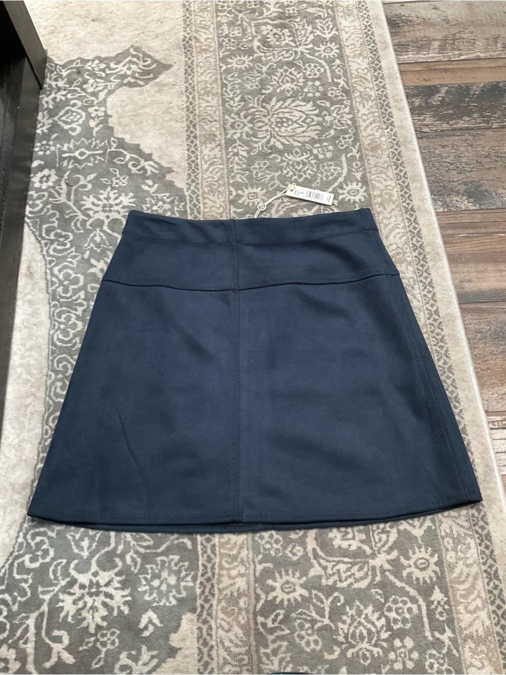Max Studio London Suede Dark Navy Mini Skirt Small